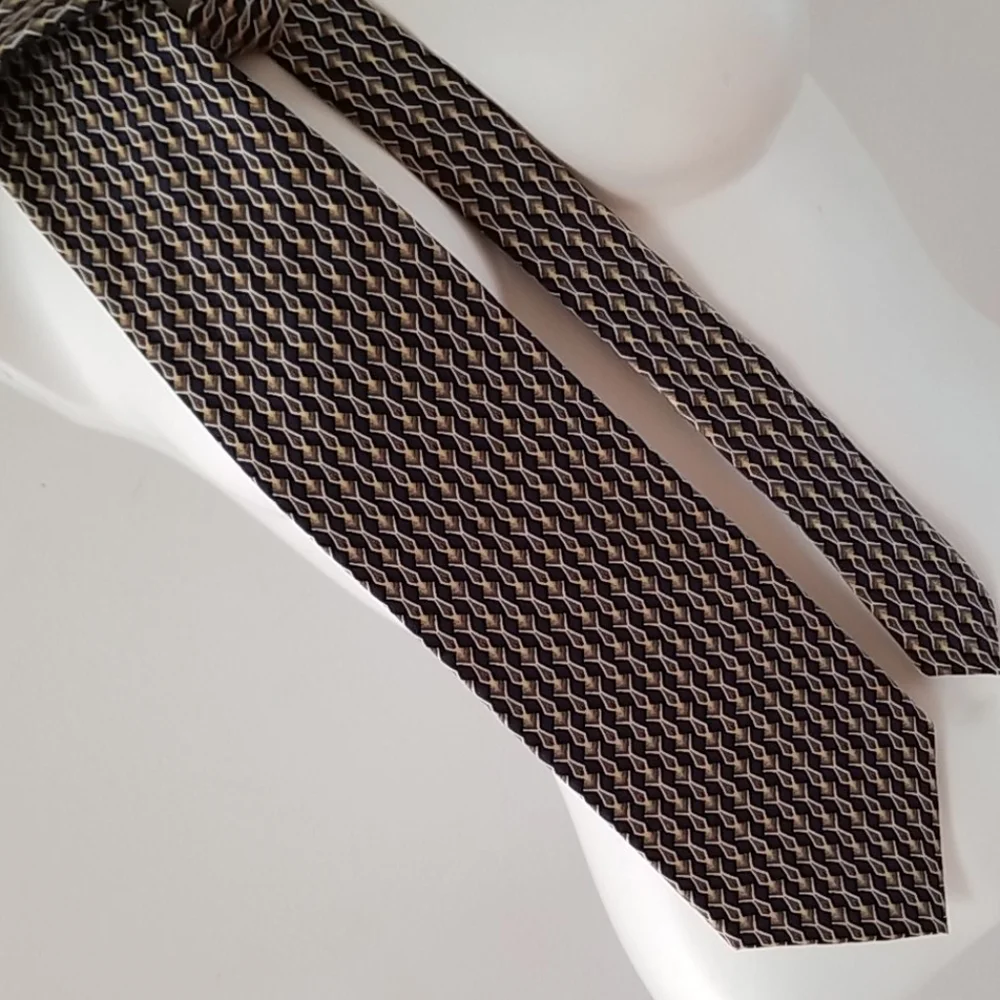 Kenneth Cole All Silk Navy w. Gold Brown Tan Tie